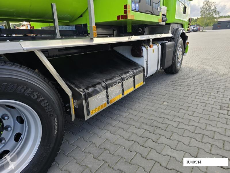 Vehículo de limpieza viaria Scania Disab...