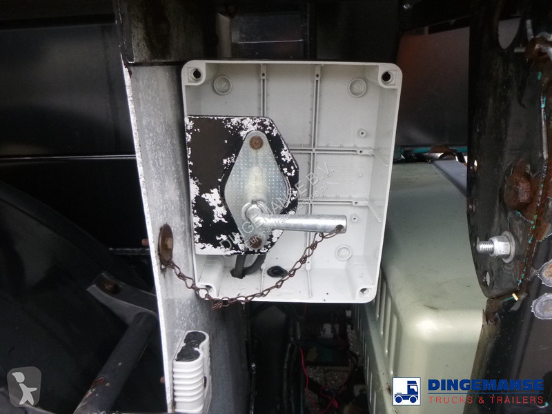 Gemeentevoertuig  Vacuum tank alu 30 m3 / 1...