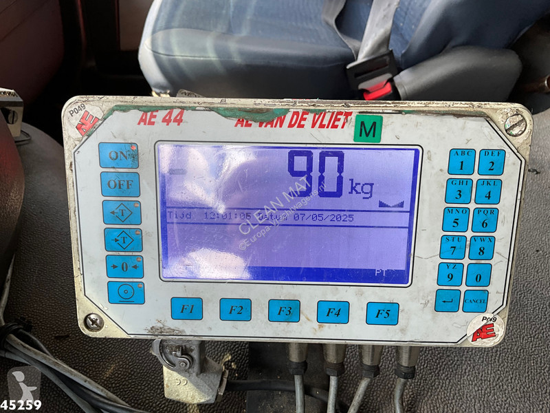 Silniční stroje Volvo 300 Euro 5 VDK 20m³
