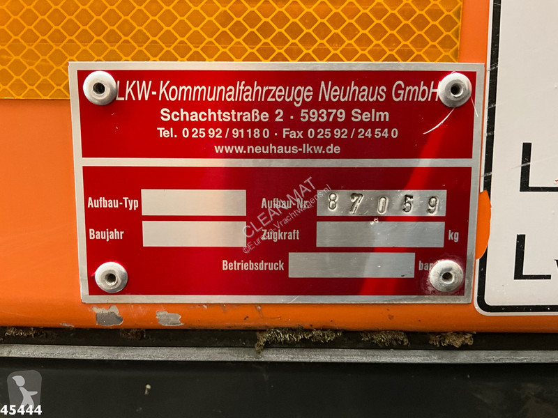 Vägmaskiner Mercedes 1018 Brock Left and right...