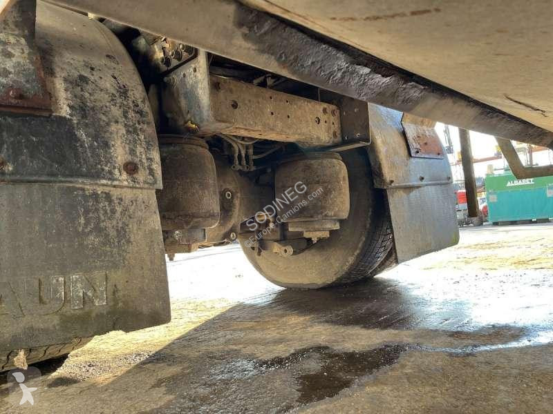Gemeentevoertuig Renault PREMIUM