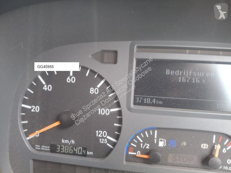 آلة لصيانة الطرق Mercedes Optifant 70