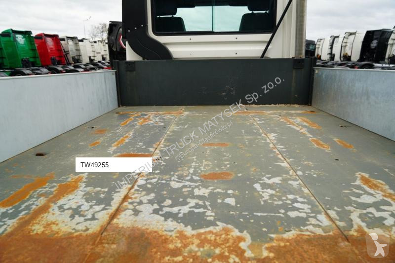 Útfenntartó-és-karbantartógép Mercedes UNIMOG...