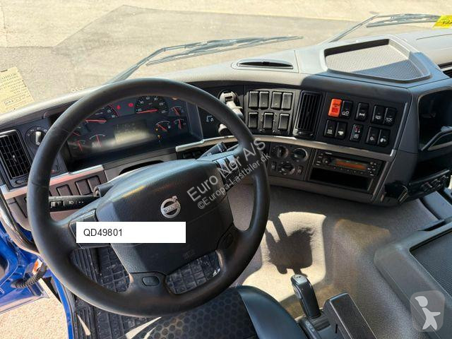 آلة لصيانة الطرق  VOLVO FM 420 6x2*4 EEV...