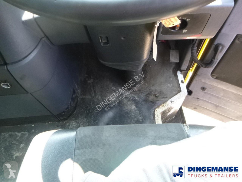 آلة لصيانة الطرق Mercedes 2633 6x4 RHD Euro 5...
