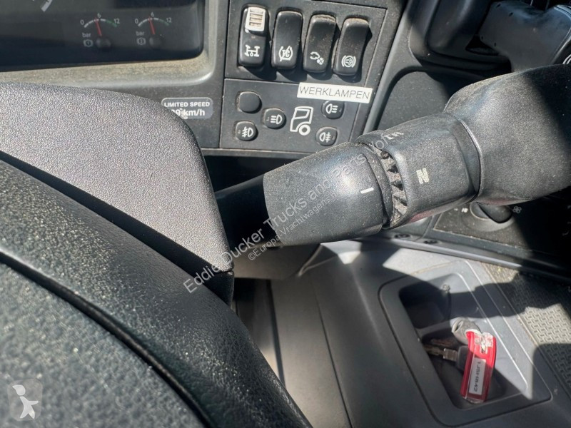 شاحنة Scania 6X2 EURO 4 / AUTOMARTIC 3 PEDALS