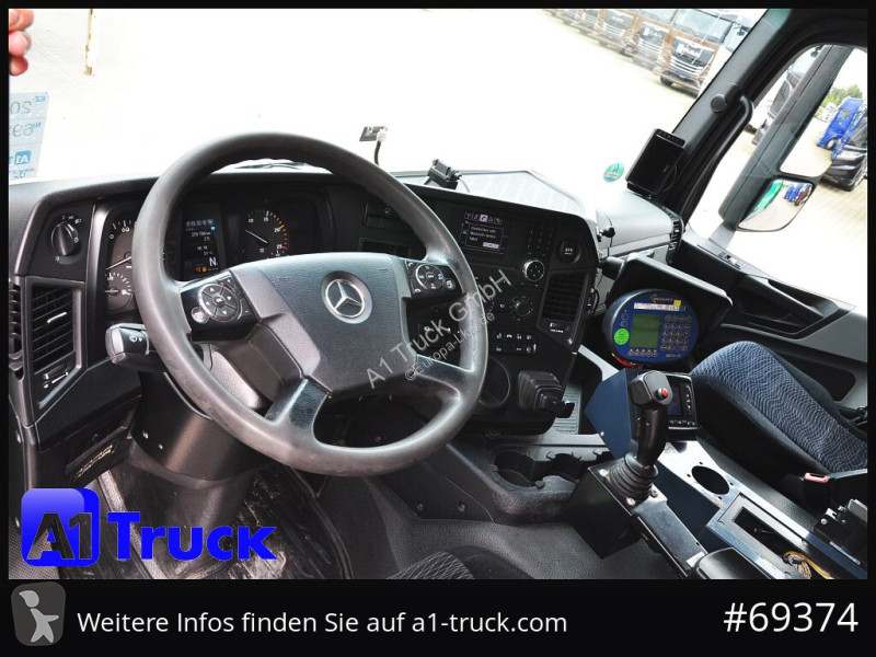آلة لصيانة الطرق Mercedes Antos 2533, HS...