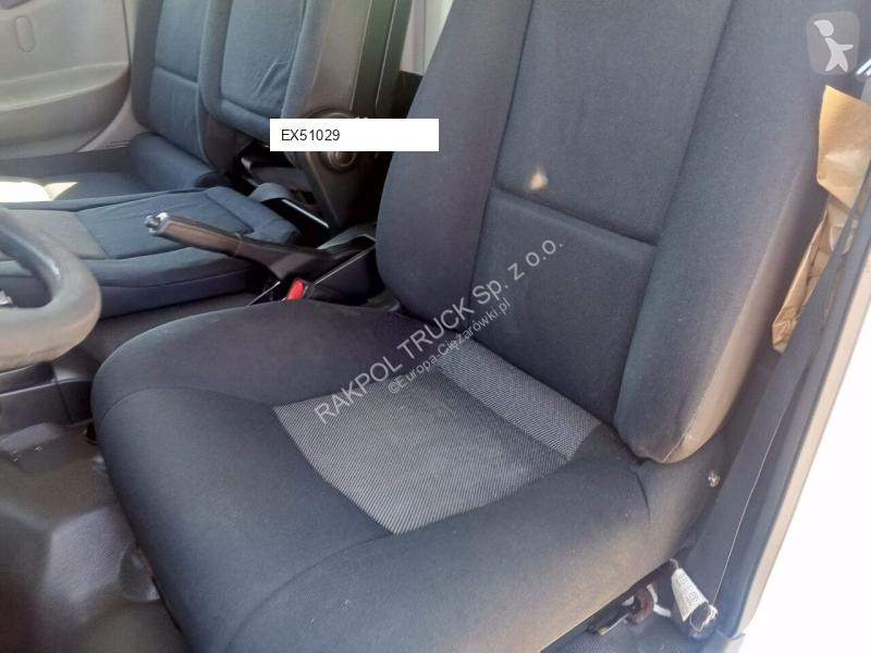 Engin de voirie Nissan NT400/ MODEL35.12...