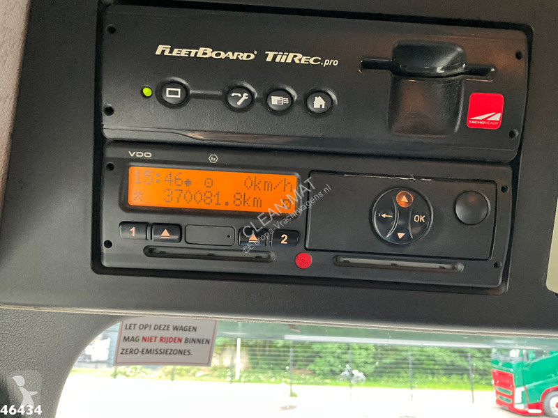Vehículo de limpieza viaria Mercedes ANTOS 2533...