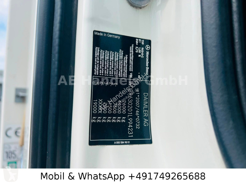 Engin de voirie Mercedes 2533 M BL Faun Zöller...