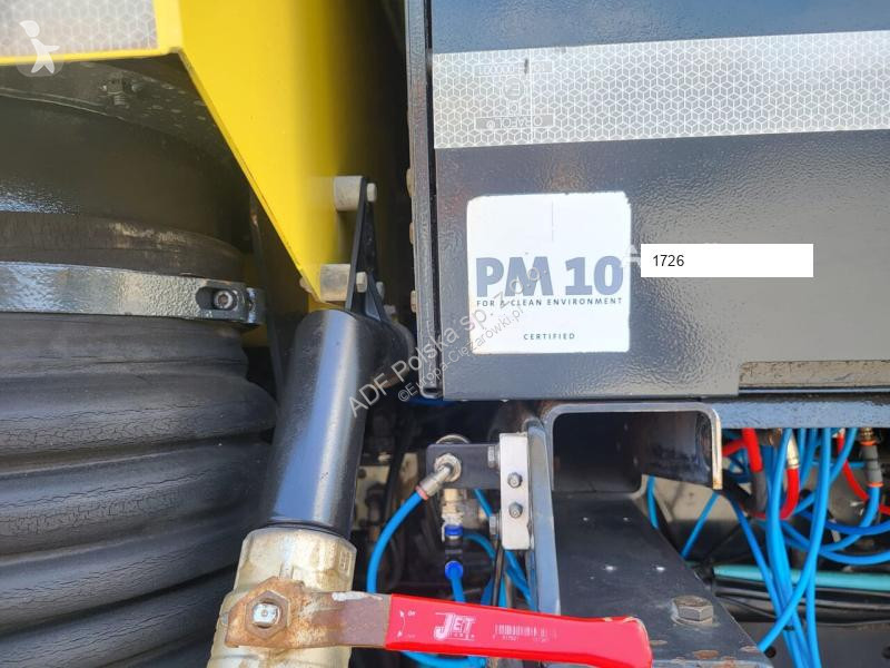 آلة لصيانة الطرق Volvo JBVT801