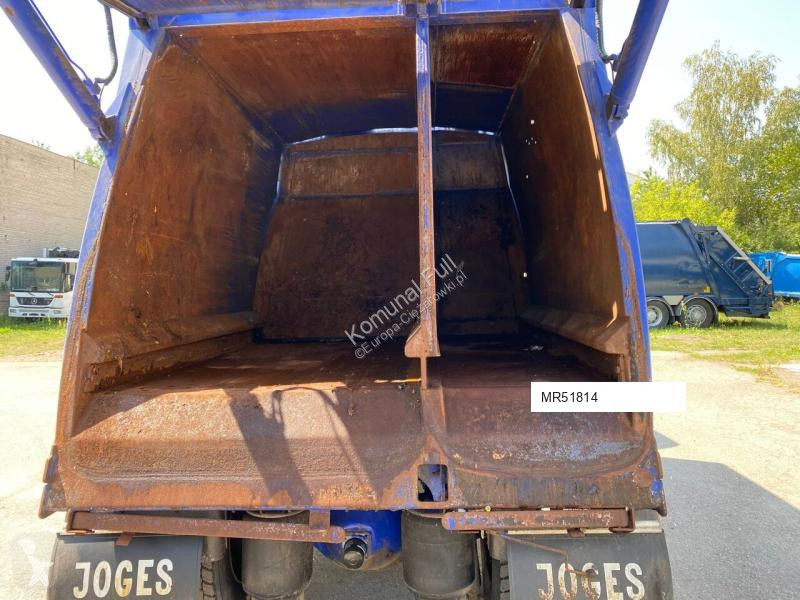 Engin de voirie Scania KG-2B