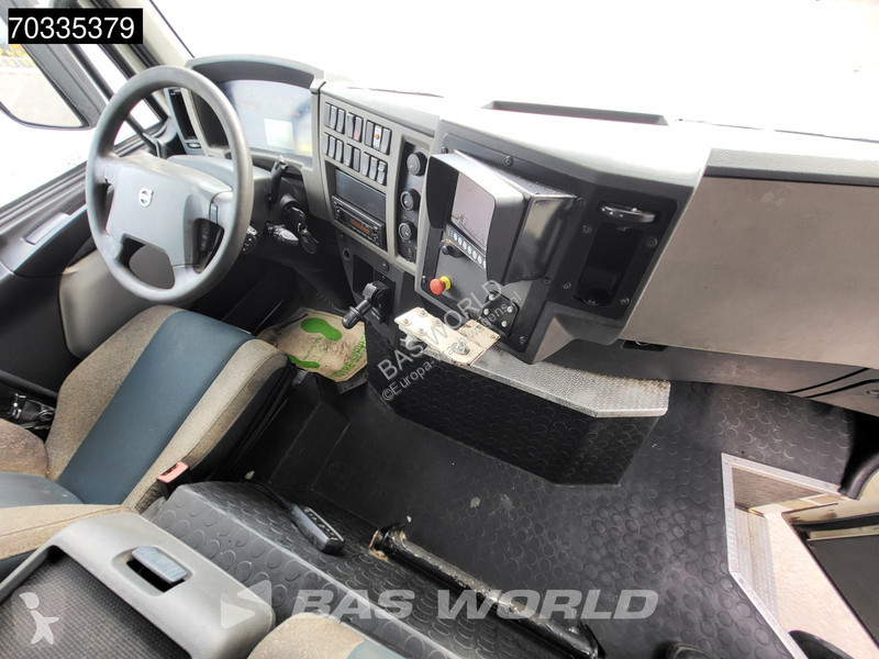 Volvo FE 320 6X2 -Truck Zoeller medium XL...