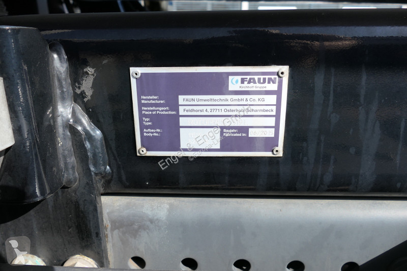 Silniční stroje Mercedes Econic 2635 Automatik...