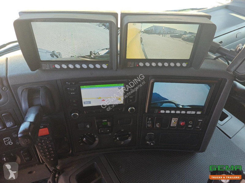 Коммунальная техника  Scania P280 6x2/4 Day Cab...