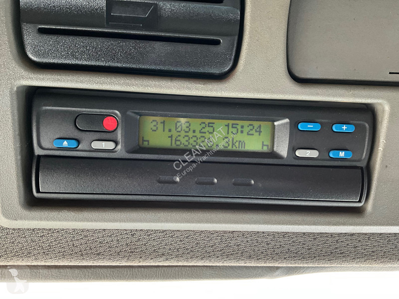 Коммунальная техника  Mercedes 3336 6x4 Euro 3...