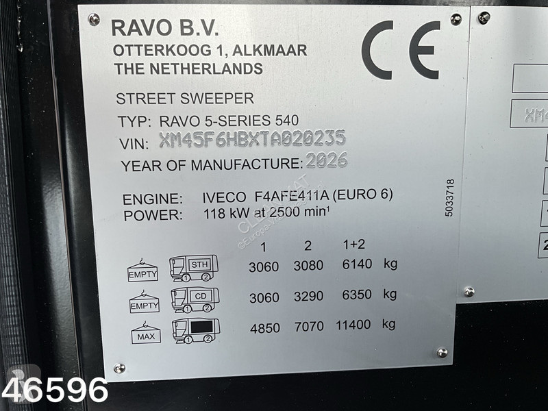 Gemeentevoertuig Ravo 540 Euro 6 with 3-rd brush