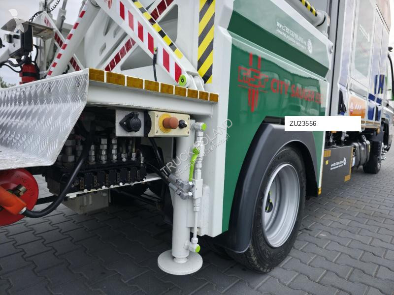 Silniční stroje Mitsubishi CANTER odkurzacz...