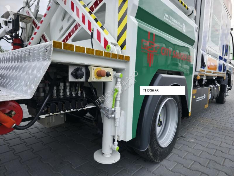 Silniční stroje Mitsubishi CANTER RSP odkurzacz...