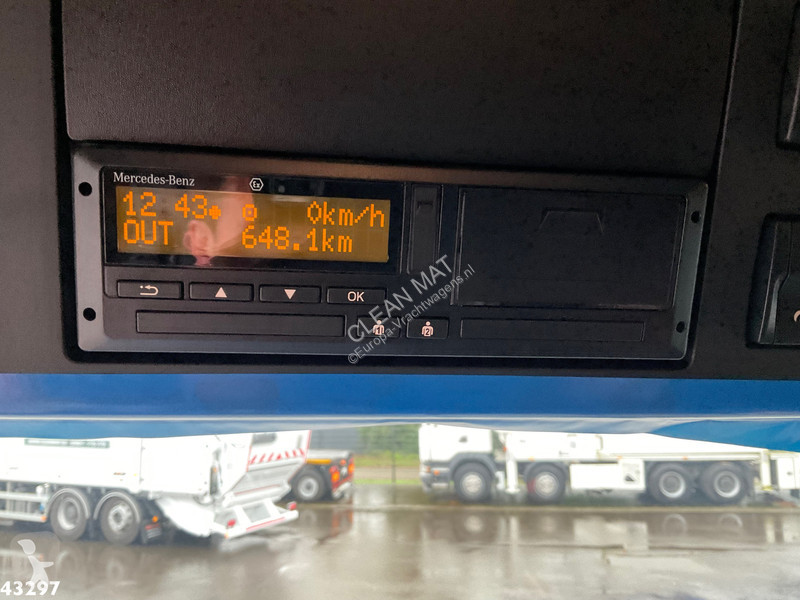 Utilaje pentru drumuri Mercedes 2533 Geesink...