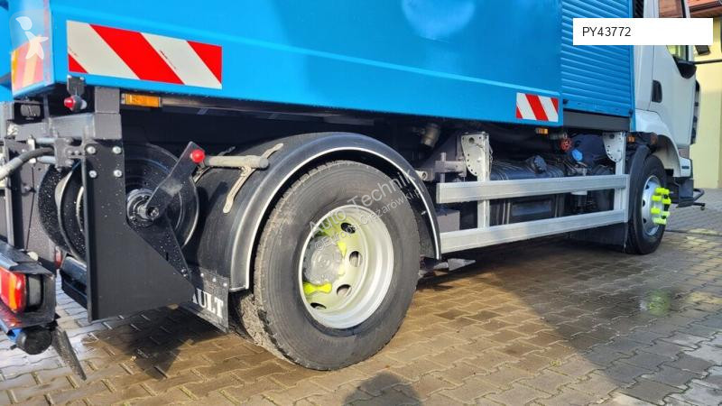 Engin de voirie Renault WATER STREET CLEANER...