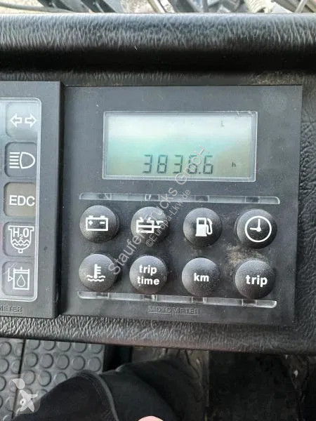 Gemeentevoertuig Aebi Schmidt MFH 2500...