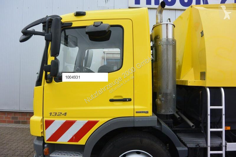 Silniční stroje Mercedes