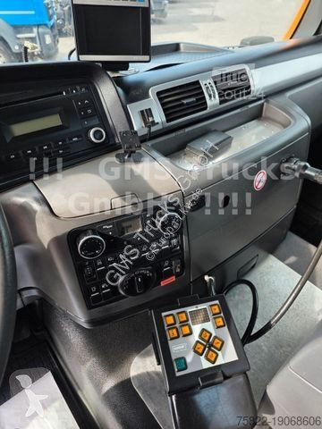 Vägmaskiner MAN TGS / 4X4 ALLRAD / Kipper + Kran