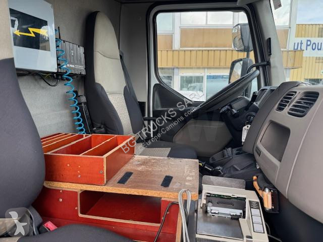 Camion Renault 270 DXI