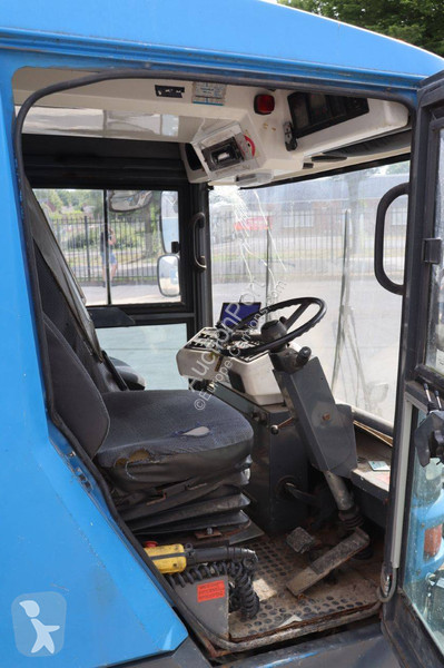 Vägmaskiner Ravo 5002 SI