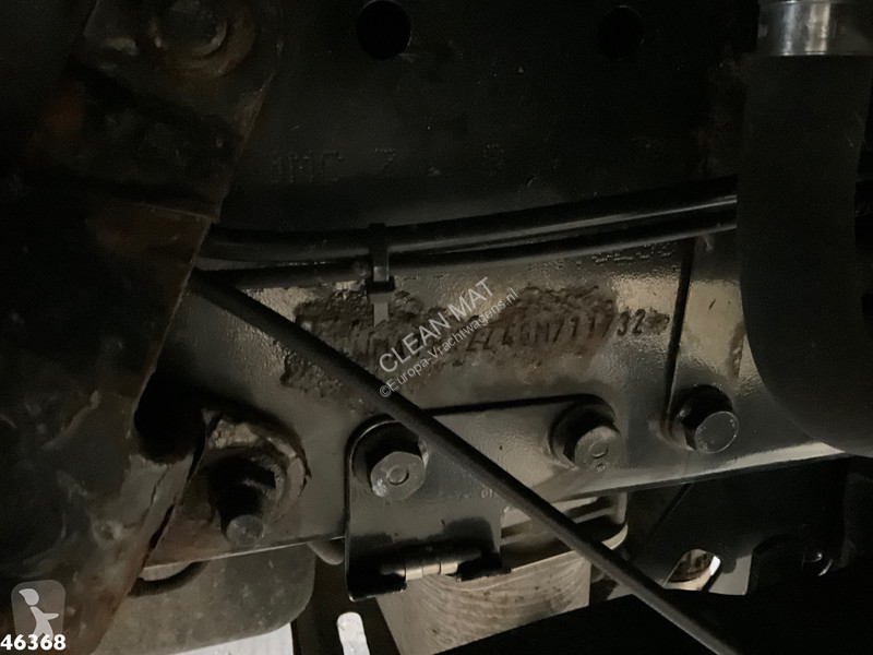 Vehículo de limpieza viaria Mercedes 516 CDI...