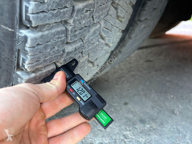Engin de voirie Volvo 320 6x2*4 Joab Anaconda...