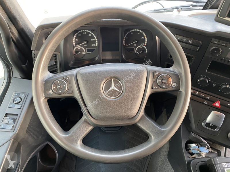آلة لصيانة الطرق Mercedes 2533 6x2/Lenk|FAUN...