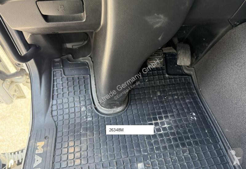 Engin de voirie MAN 591 TGS 26.320