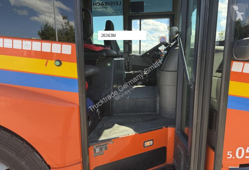 Silniční stroje Mercedes 2635