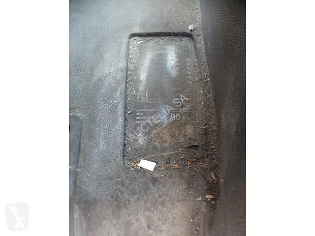 Vehículo de limpieza viaria Renault D19