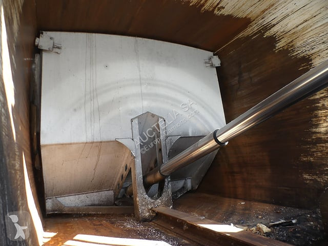 Vehículo de limpieza viaria Renault D19
