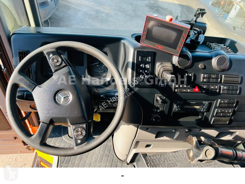 آلة لصيانة الطرق Mercedes ECONIC 2635 NGE-L62N...