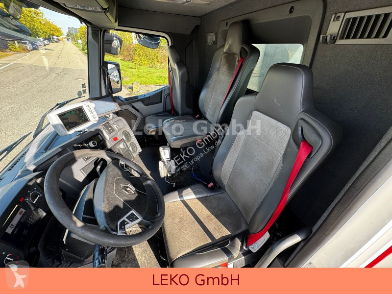 آلة لصيانة الطرق Renault C380 Lenkachse