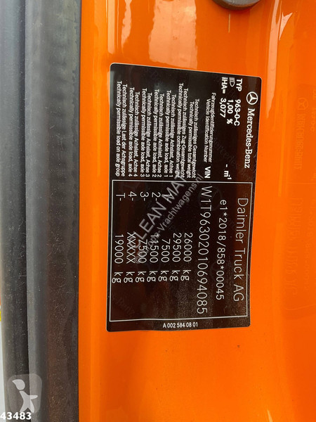 Utilaje pentru drumuri Mercedes 2533 Terberg...
