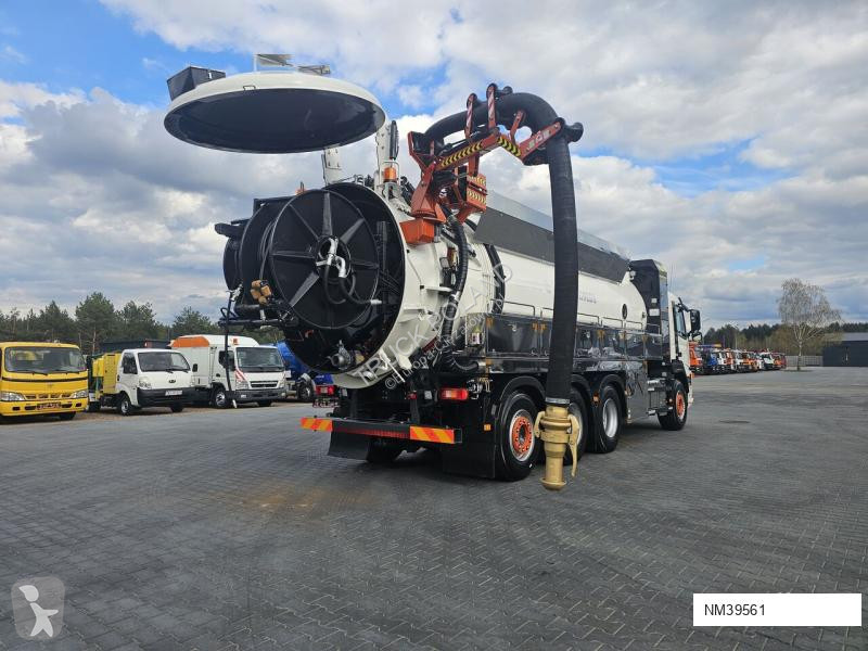 Silniční stroje Volvo ADR KOMBI