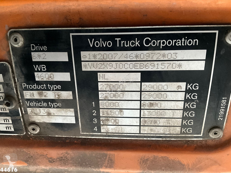 Silniční stroje Volvo 330 Euro 6 Zoeller 25m³