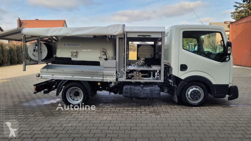 Silniční stroje Nissan Defco Combi 3,5t
