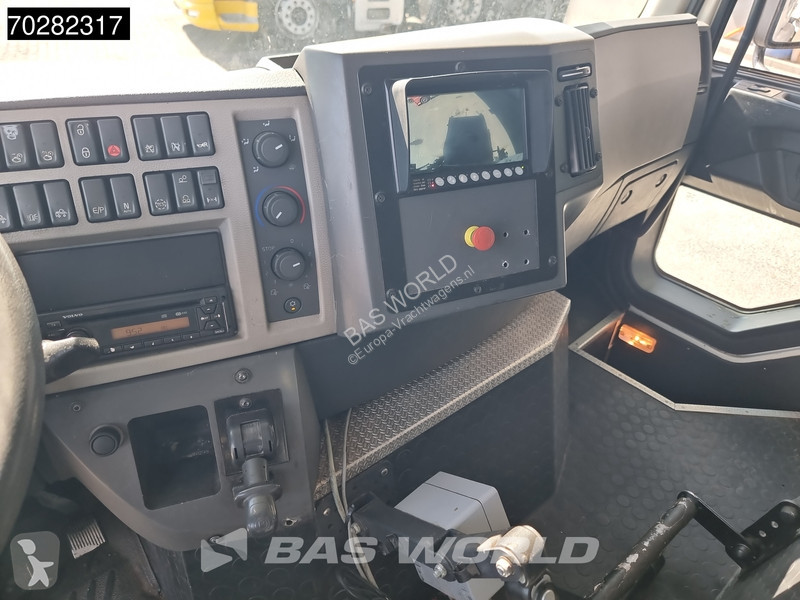 Utilaje pentru drumuri Volvo FE 320 6X2 -Truck...