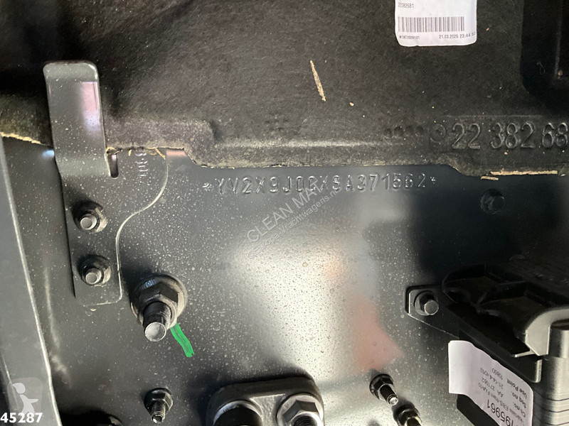 Silniční stroje Volvo 330 Euro 6 Geesink 20m³