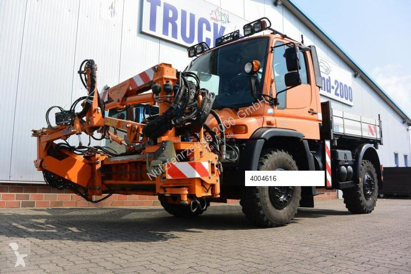 Gemeentevoertuig Unimog Andere
