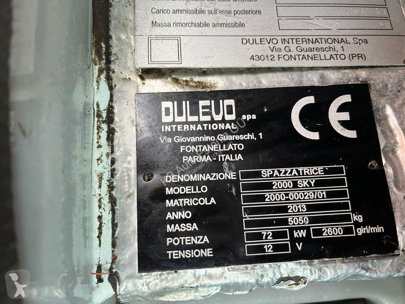 معدات التنظيف Dulevo 2000 SKY FIRST...