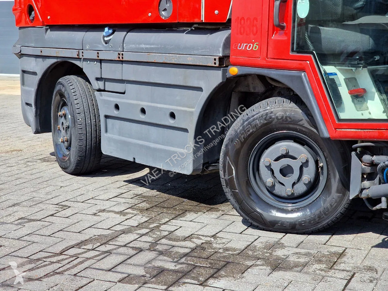 آلة لصيانة الطرق Schmidt Swingo 200 + - 4 wheel...
