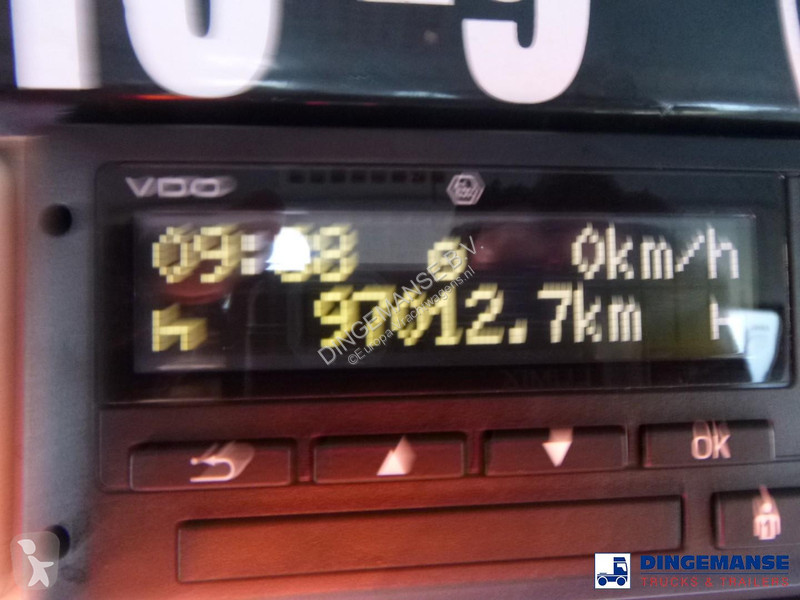 آلة لصيانة الطرق Iveco ML150E22 4x2 Scarab...