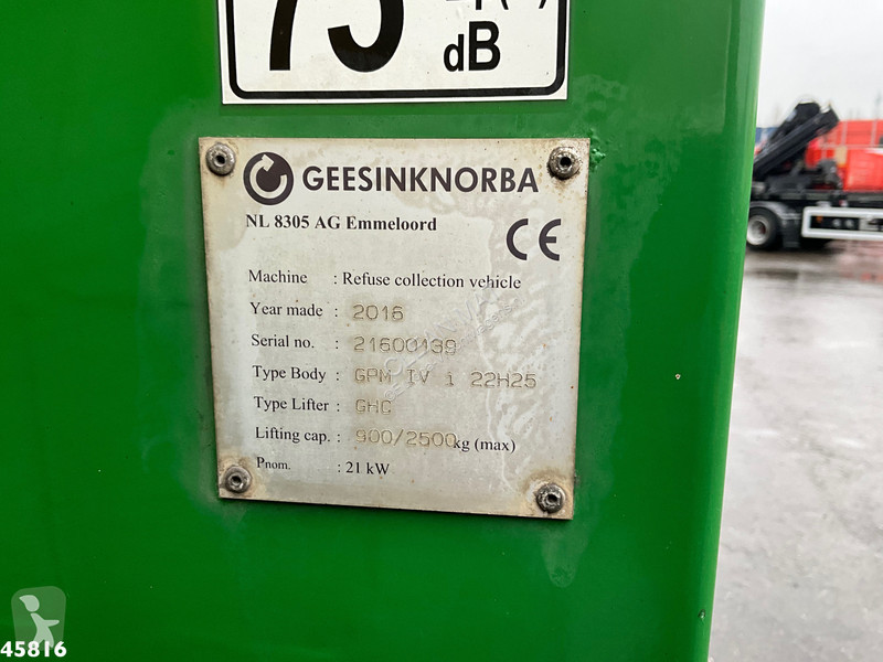 آلة لصيانة الطرق DAF FAG  330 Euro 6 Geesink 22m³